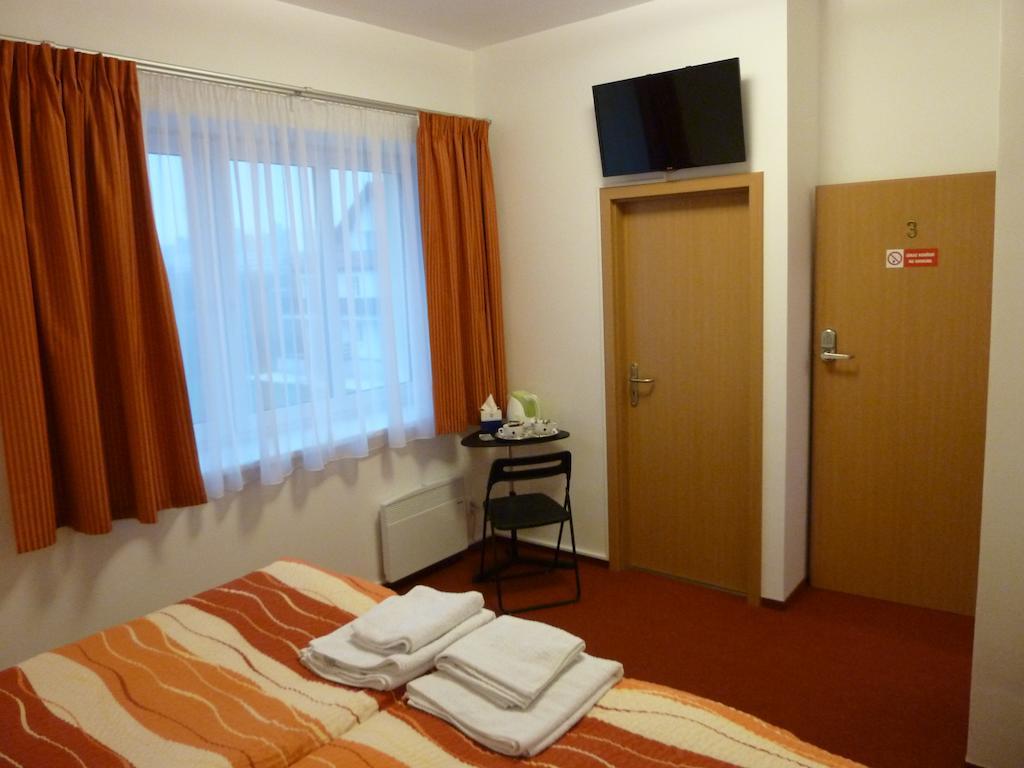 Otel Habitat 16 Prag